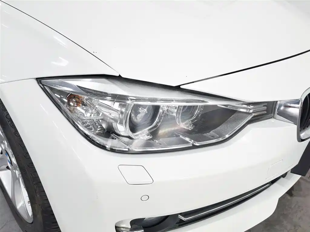 BMW 3 Series 2015