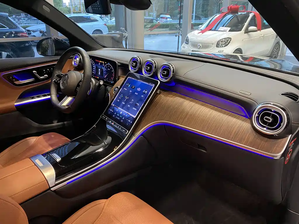 Mercedes-Benz GLC 2023 — фото 12