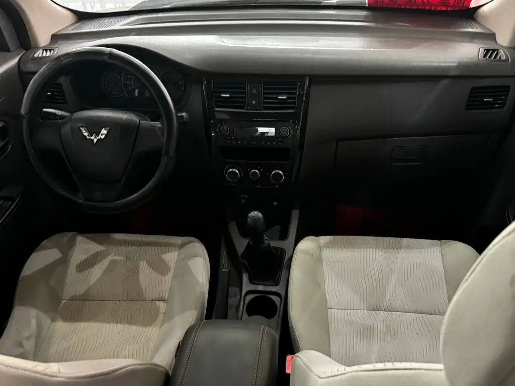 Wuling Rongguang V 2019 — фото 8