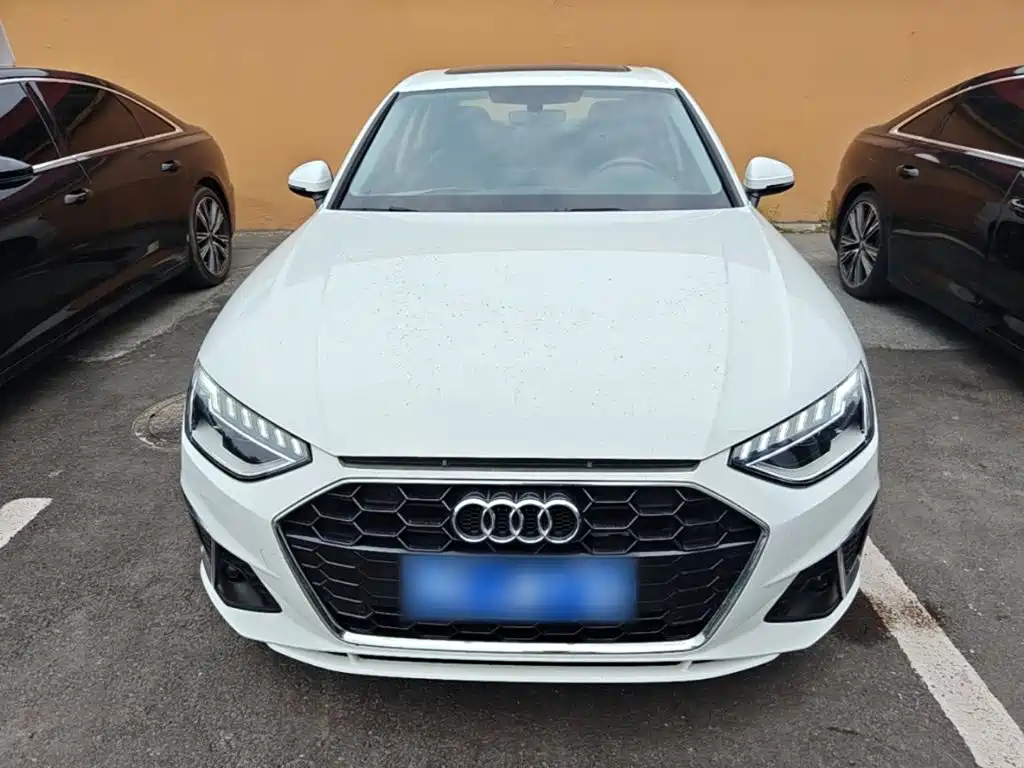 Audi A4L 2023