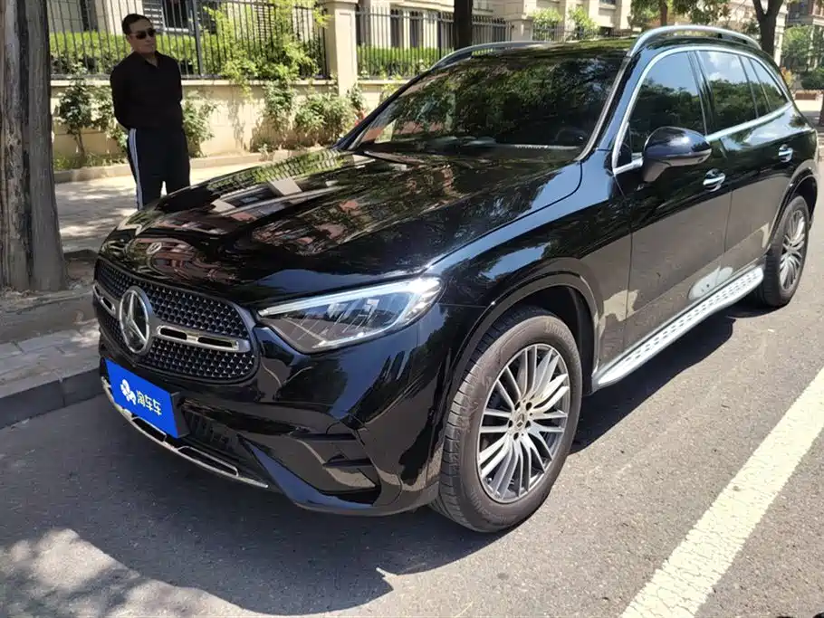 Mercedes-Benz GLC 2023 — фото 1