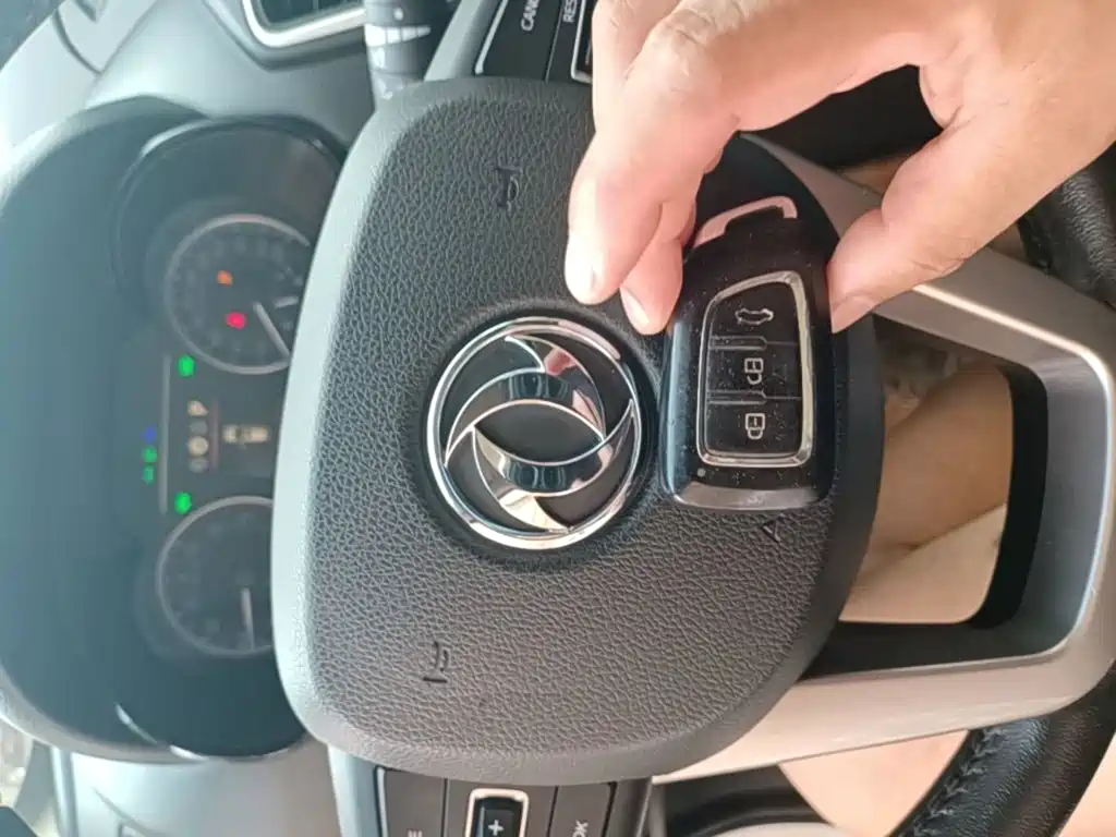 Dongfeng Fengshen AX7 2018 — фото 9