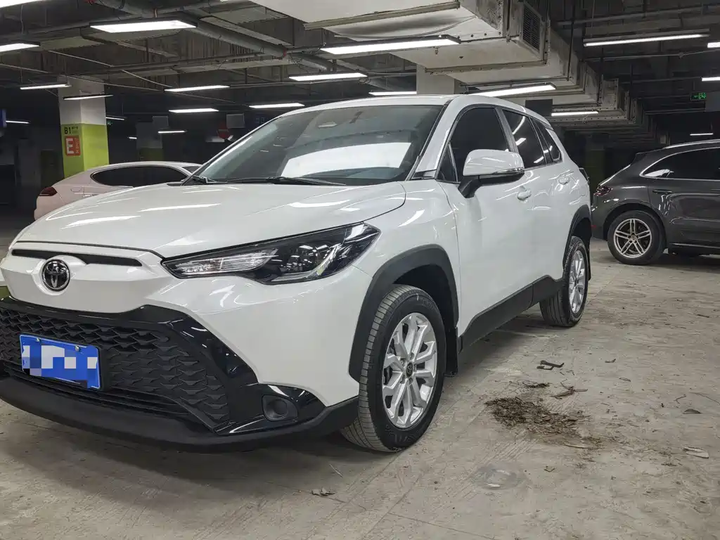 Toyota Frontlander 2023