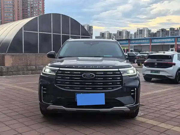 Ford Explorer 2023