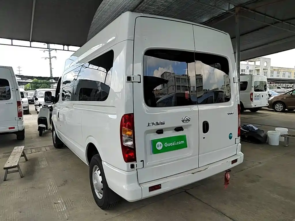 Maxus V80 2025