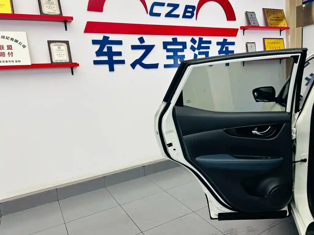 Nissan Qashqai 2025 — фото 24