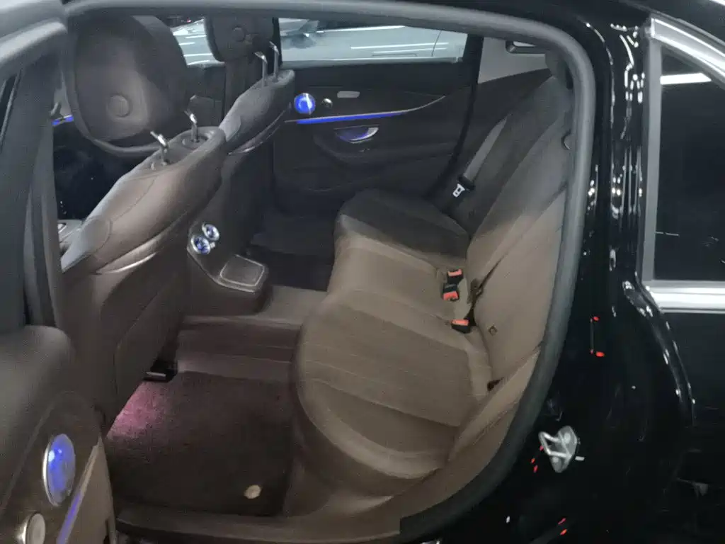 Mercedes-Benz E-Class New Energy 2022 — фото 18