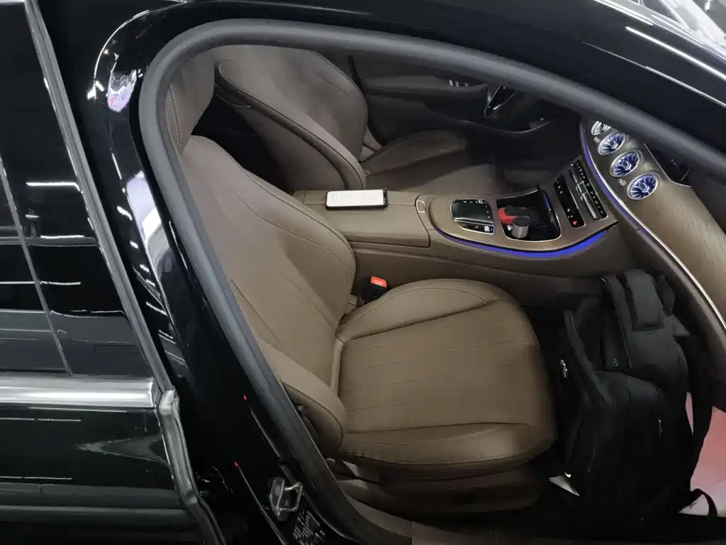 Mercedes-Benz E-Class New Energy 2022 — фото 5