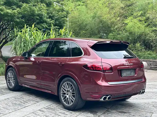 Porsche Cayenne 2013