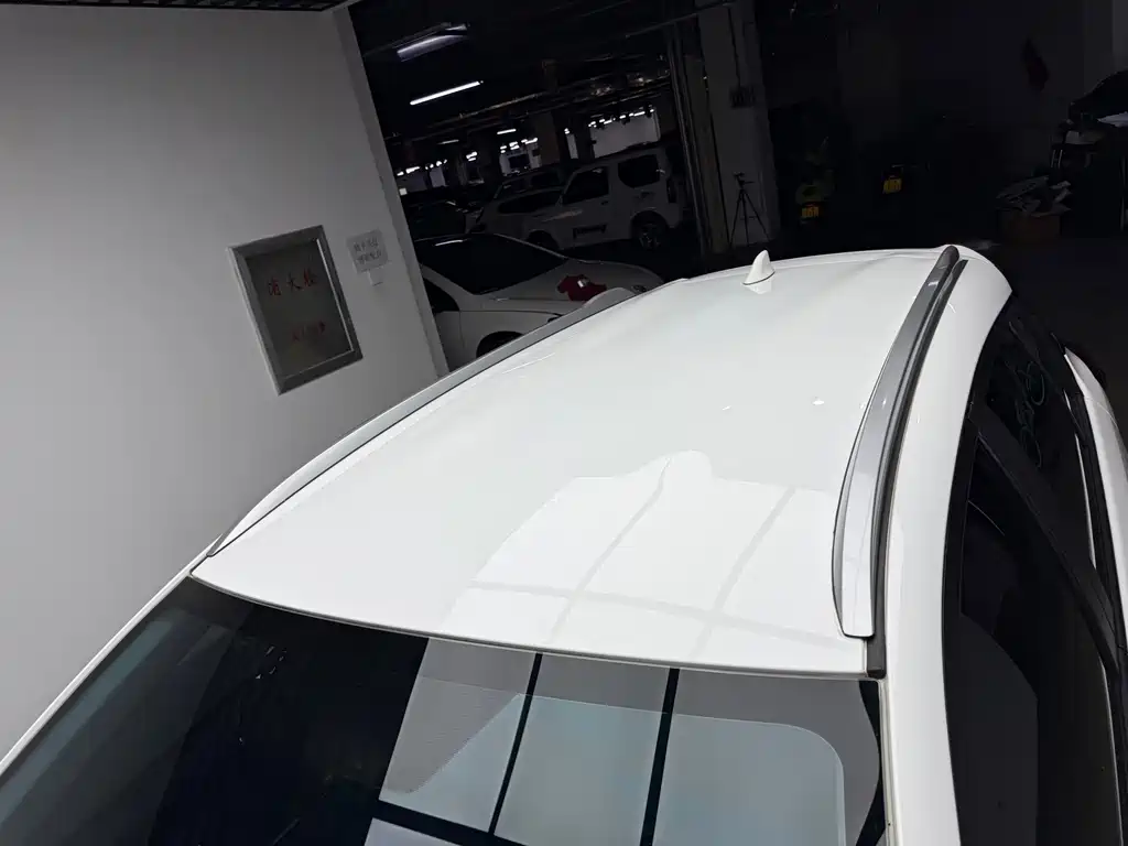 Toyota Yaris L 2022 — фото 30