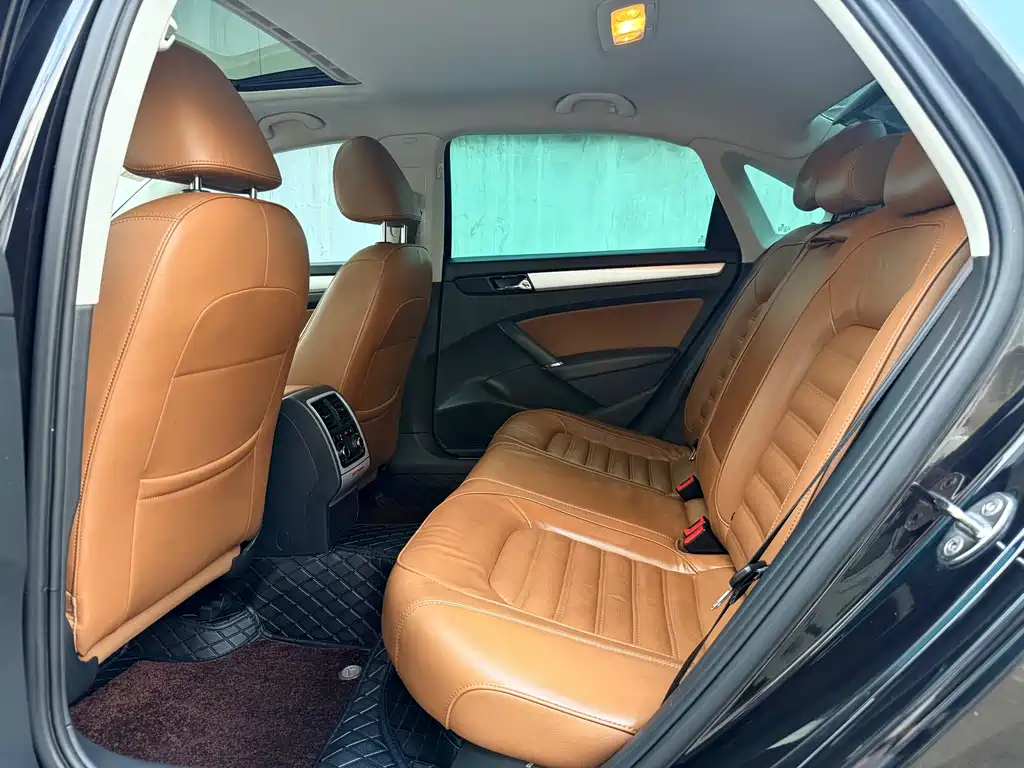 Volkswagen Passat 2015