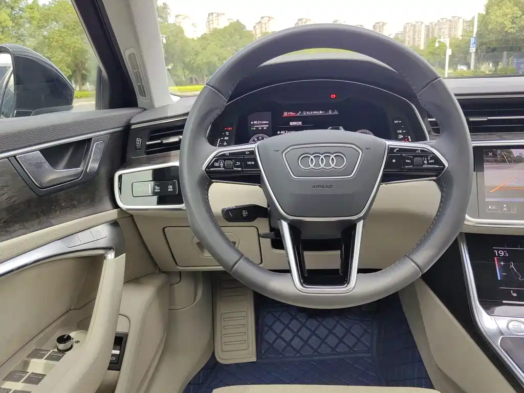 Audi A6L 2020 — фото 28