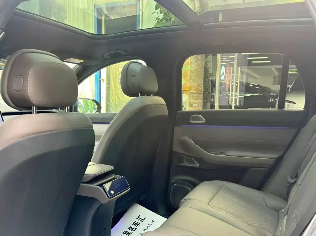 NIO ES7 2023