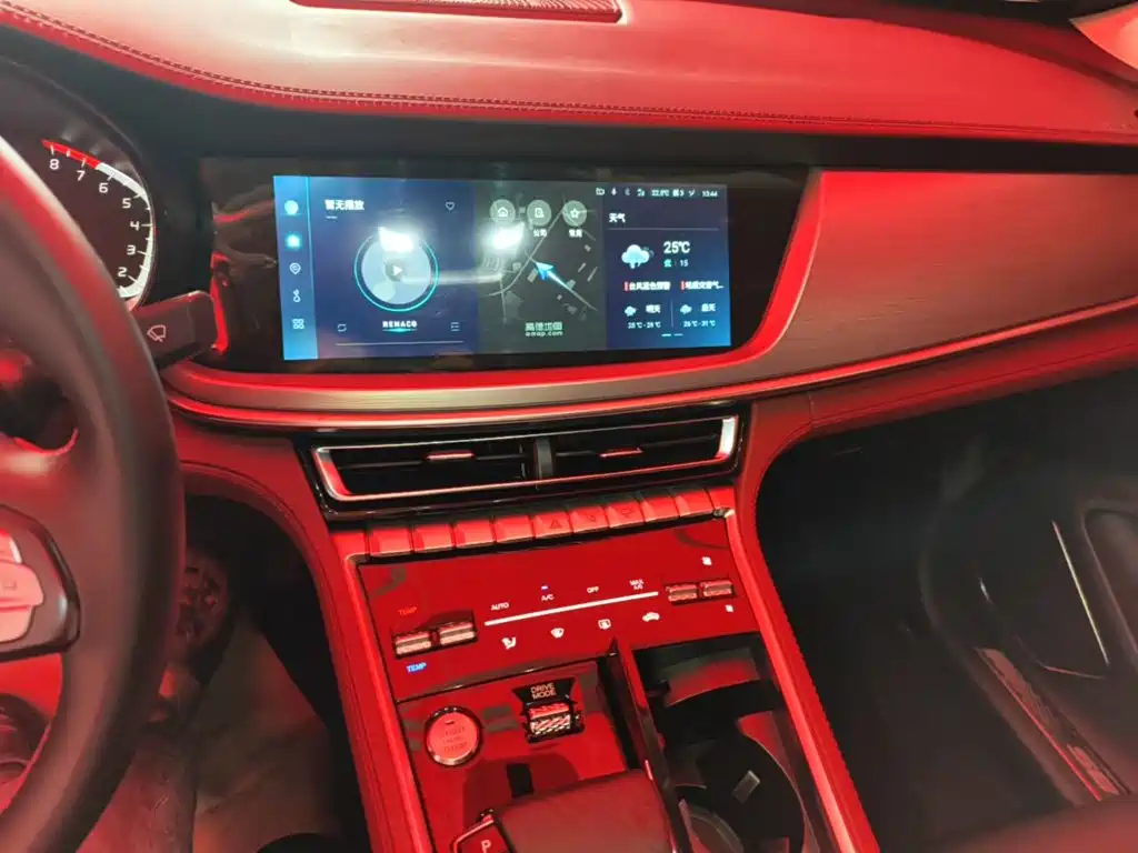 Changan CS85 COUPE 2023 — фото 13