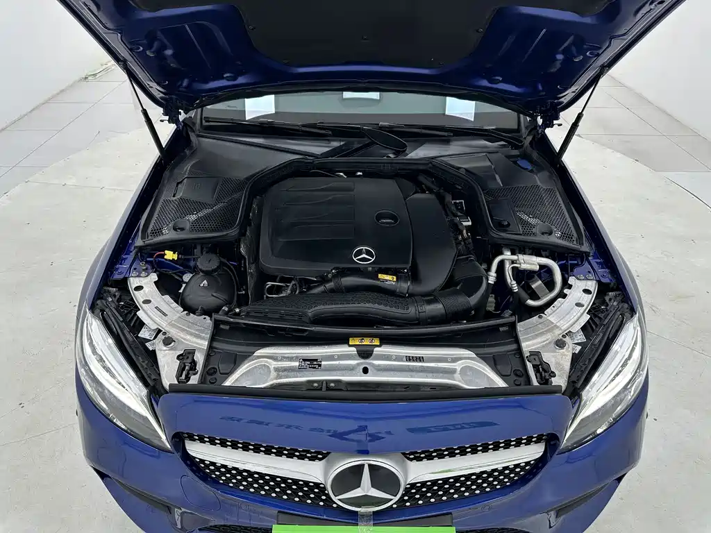 Mercedes-Benz C-Class 2021 — фото 17