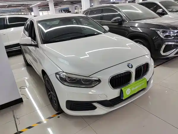BMW 1 Series 2020