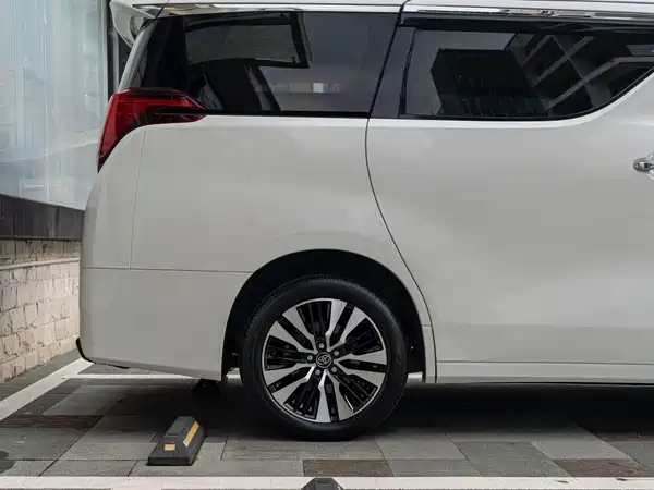 Toyota Alphard 2018