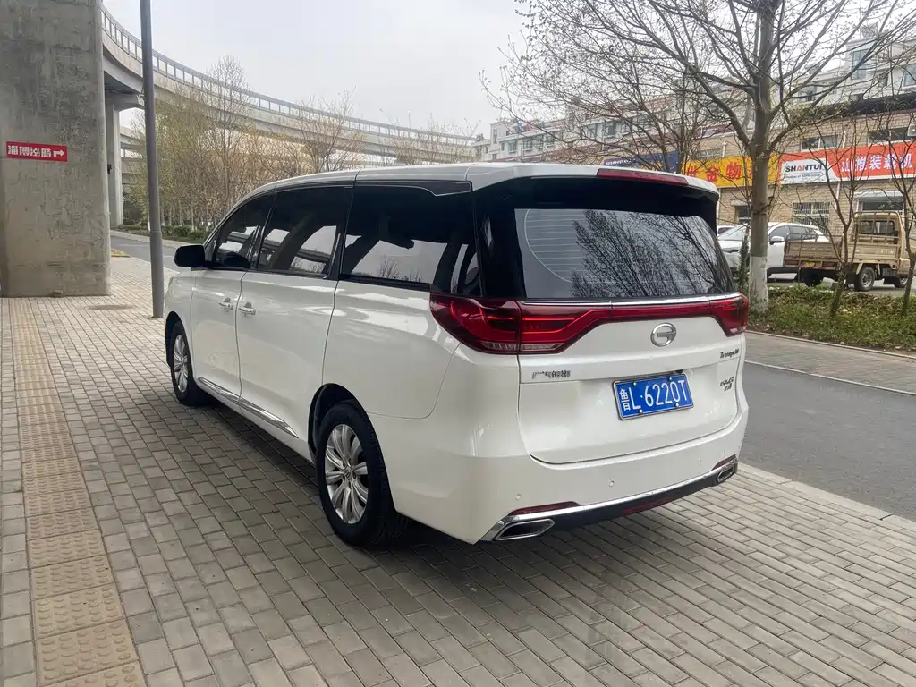 GAC Motor Trumpchi M8 2018 — фото 2