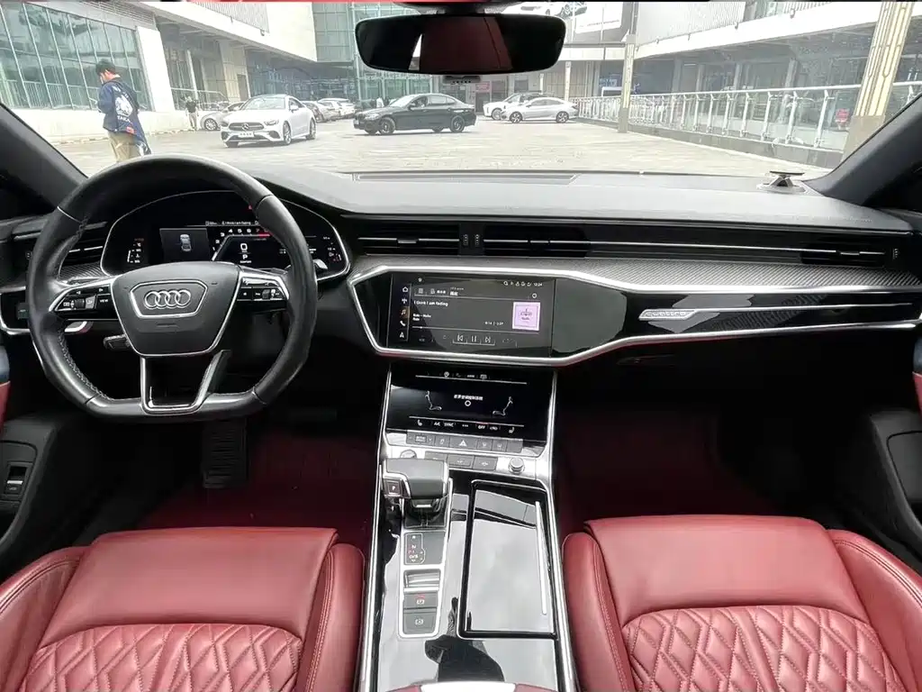 Audi A7L 2023 — фото 3