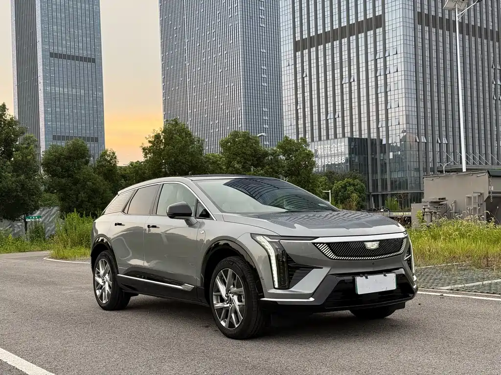 Cadillac IQ Aoge 2024 — фото 3