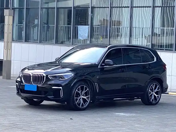 BMW X5 2023