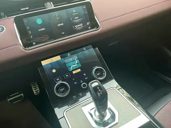 Land Rover Range Rover Evoque 2022