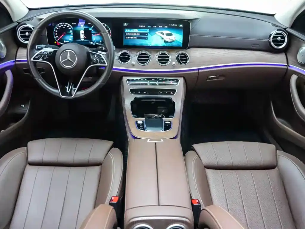 Mercedes-Benz E-Class 2022 — фото 4