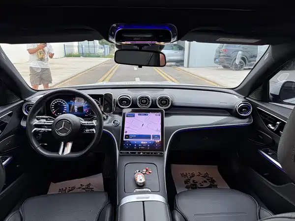 Mercedes-Benz C-Class 2023