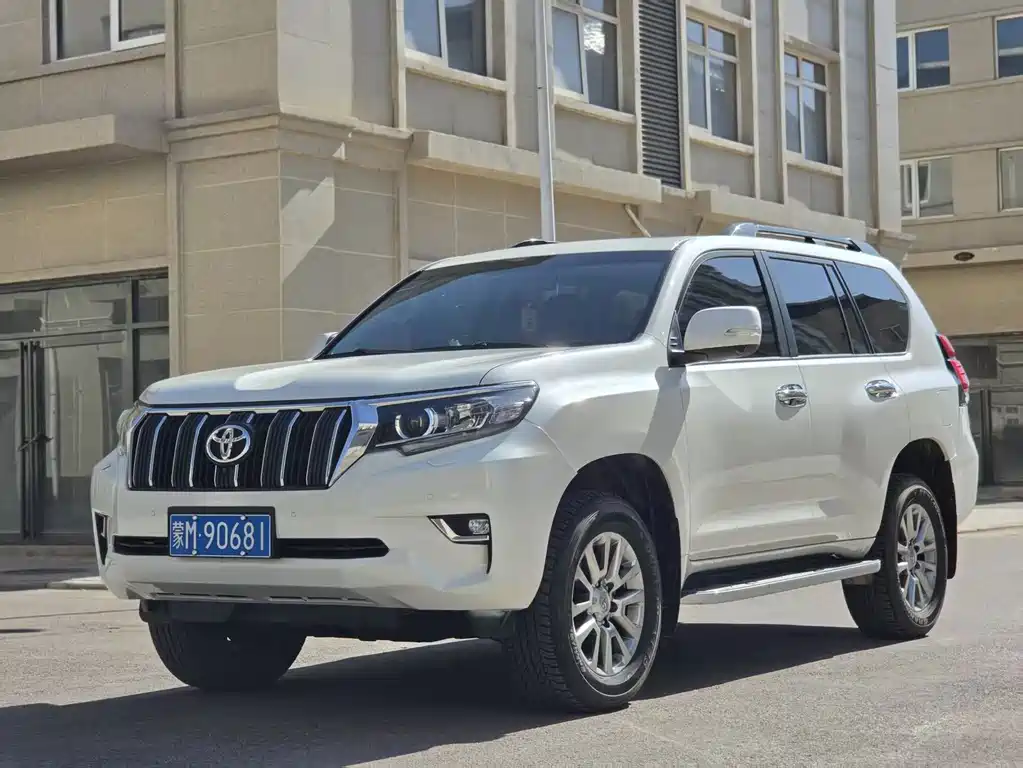 Toyota Prado 2018