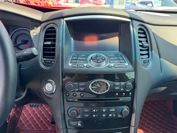 Infiniti QX50 2017
