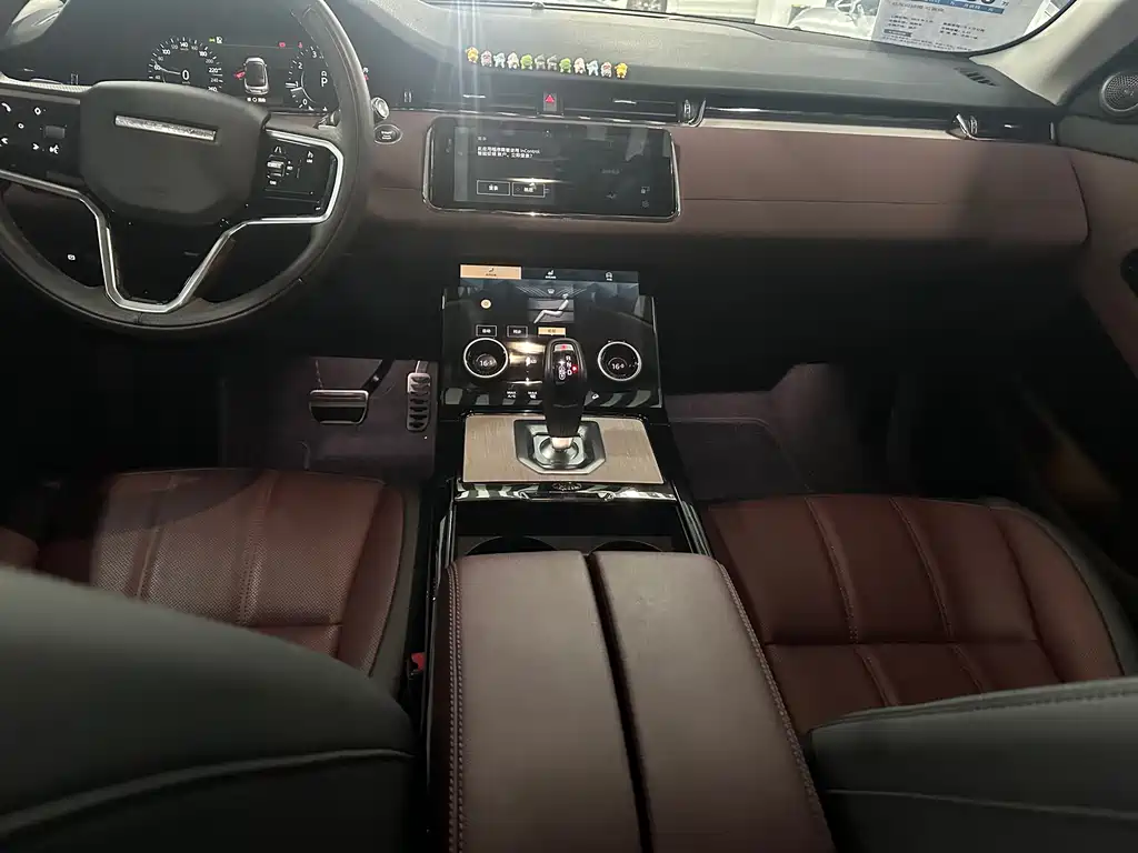 Land Rover Evoque 2023 — фото 14