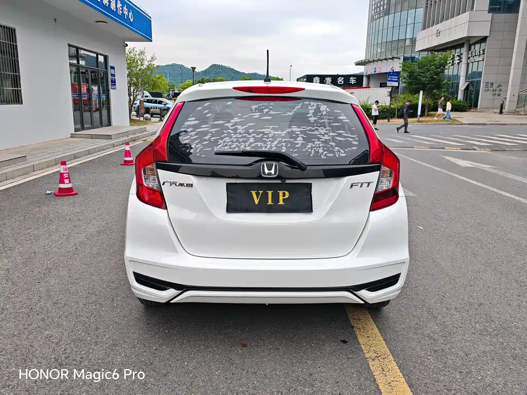 Honda Fit 2020 — фото 5