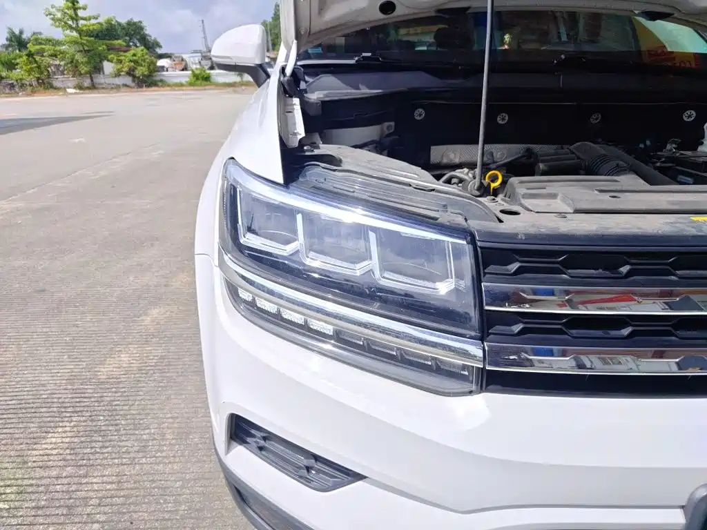 Volkswagen Tharu 2020