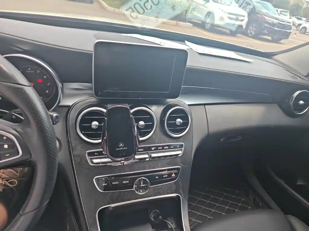 Mercedes-Benz C-Class 2017