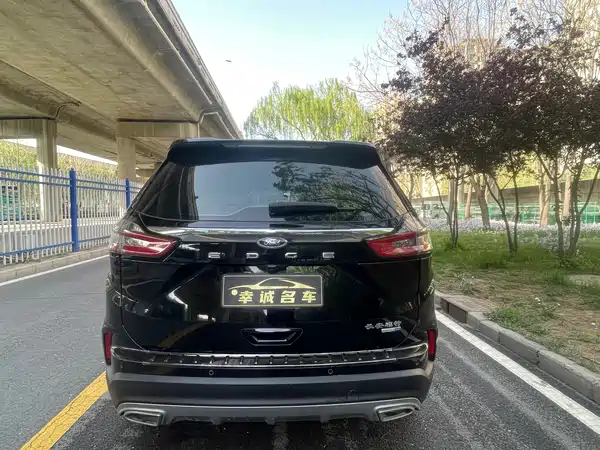 Ford Edge 2021