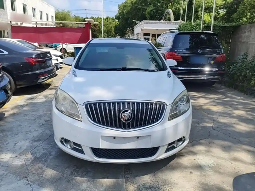 Buick Excelle GT 2014 — фото 3