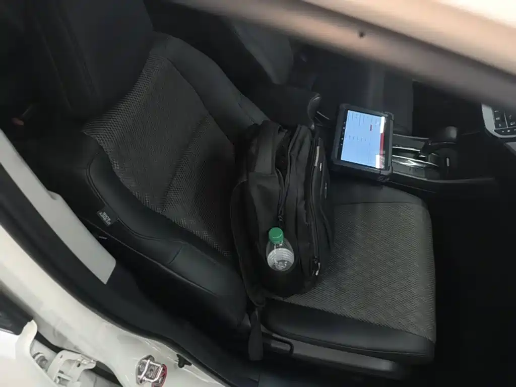 Honda Jade 2017 — фото 25