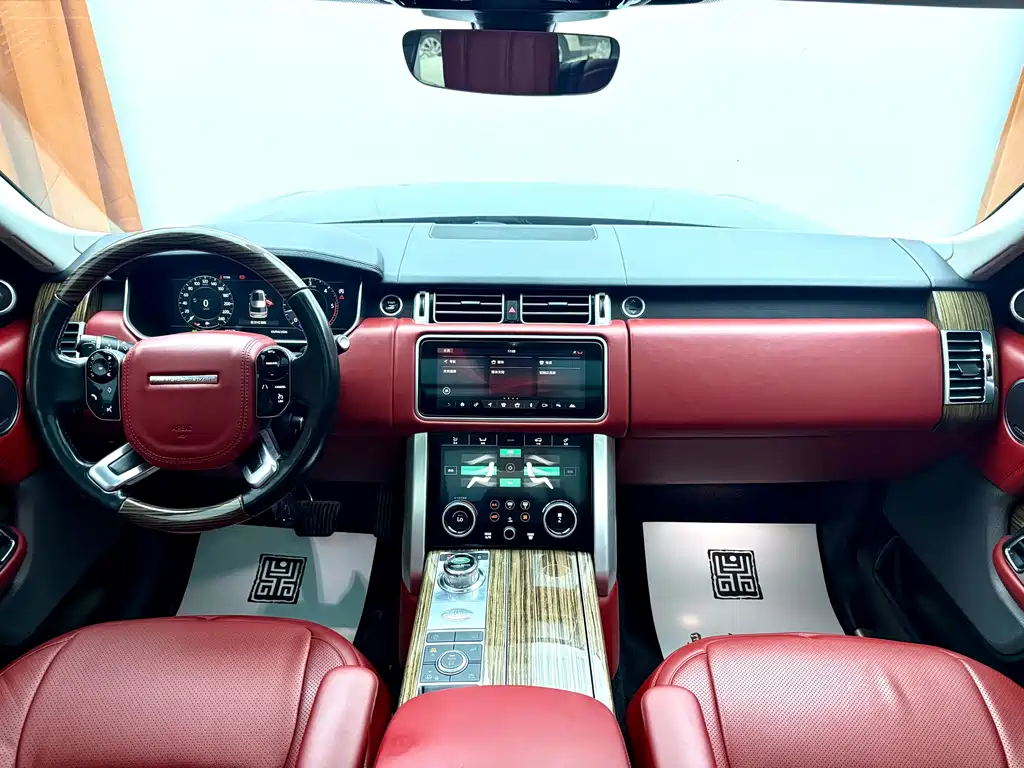 Land Rover Range Rover 2018 — фото 9
