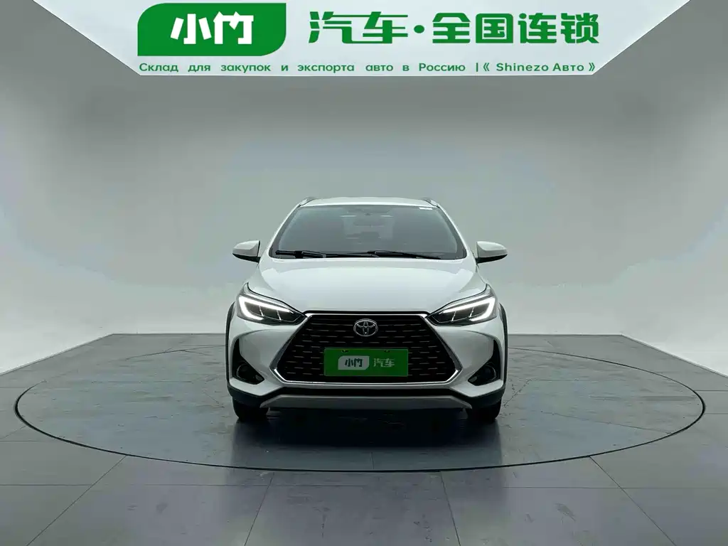 Toyota Yaris L 2022 — фото 2