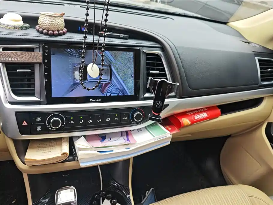 Toyota Highlander 2019 — фото 13