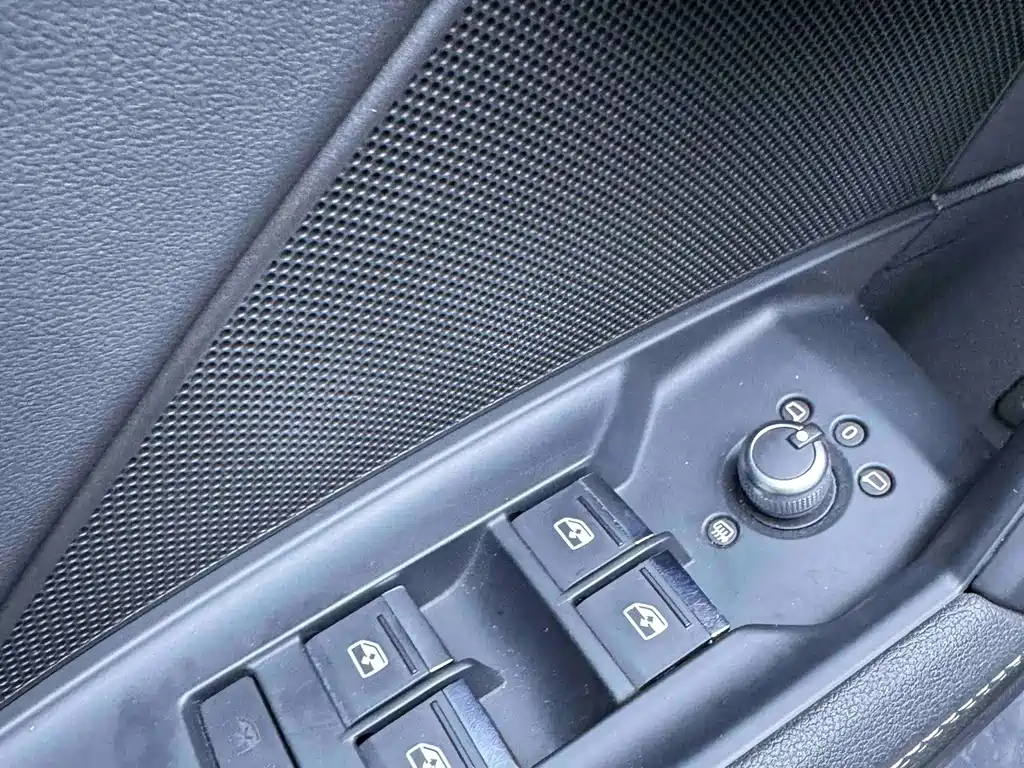 Audi A3 2022 — фото 17