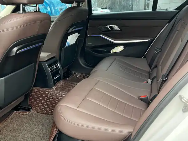 BMW 3 Series 2021
