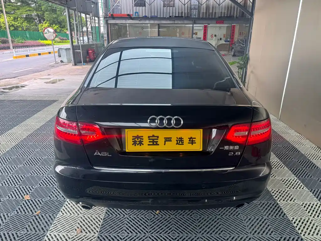 Audi A6L 2011