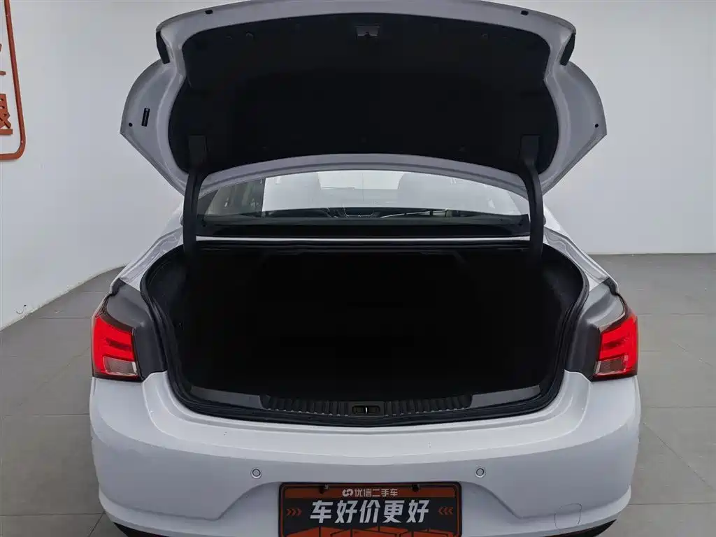 Buick Verano 2019 — фото 16