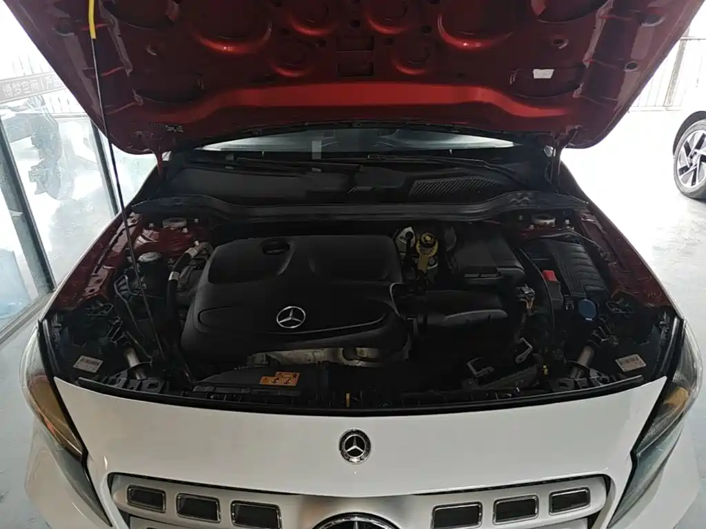 Mercedes-Benz GLA 2018 — фото 20