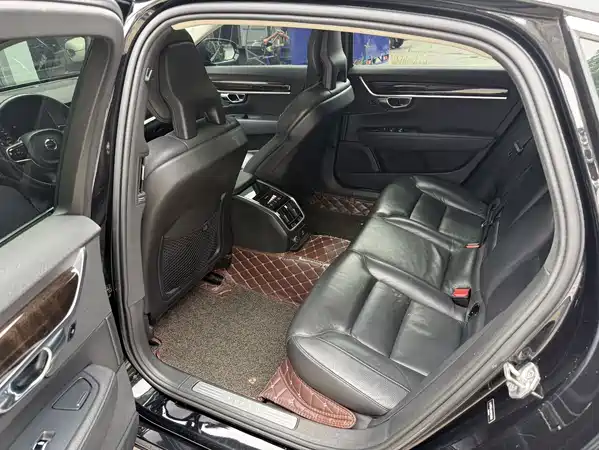 Volvo S90 2017