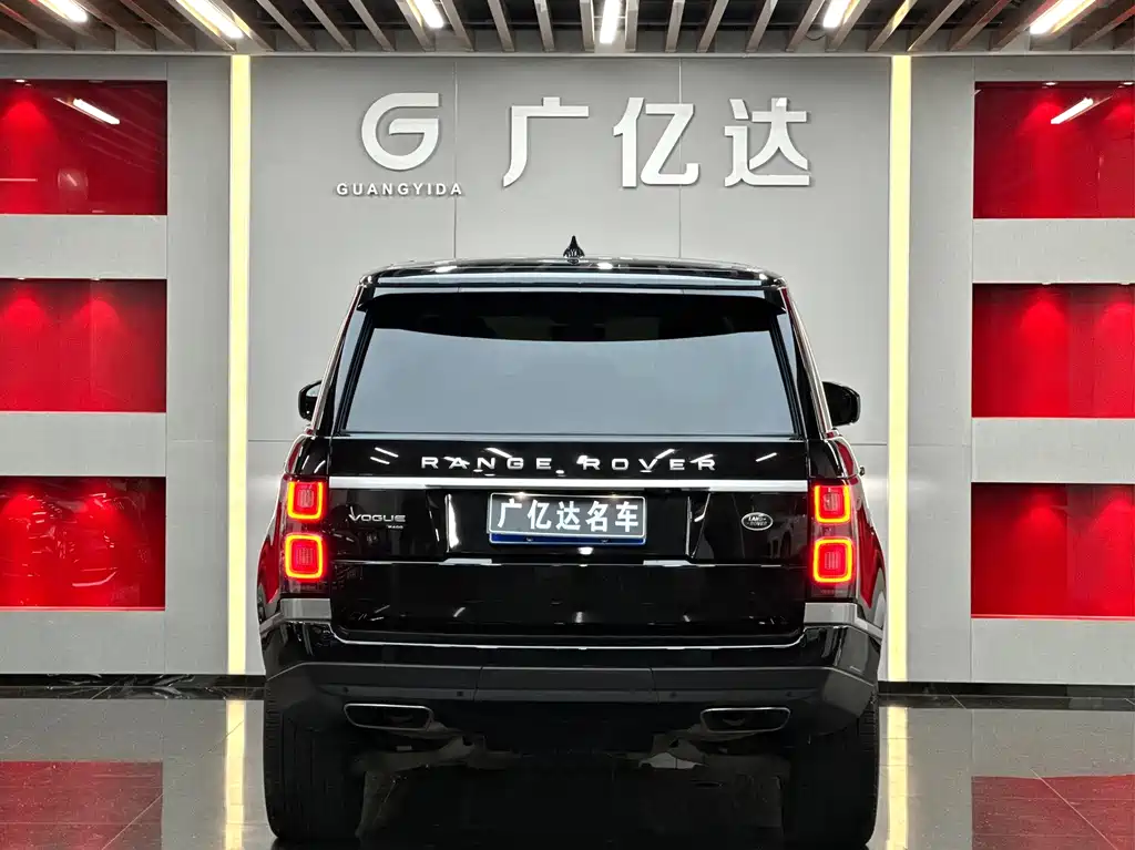 Land Rover Range Rover 2020 — фото 25