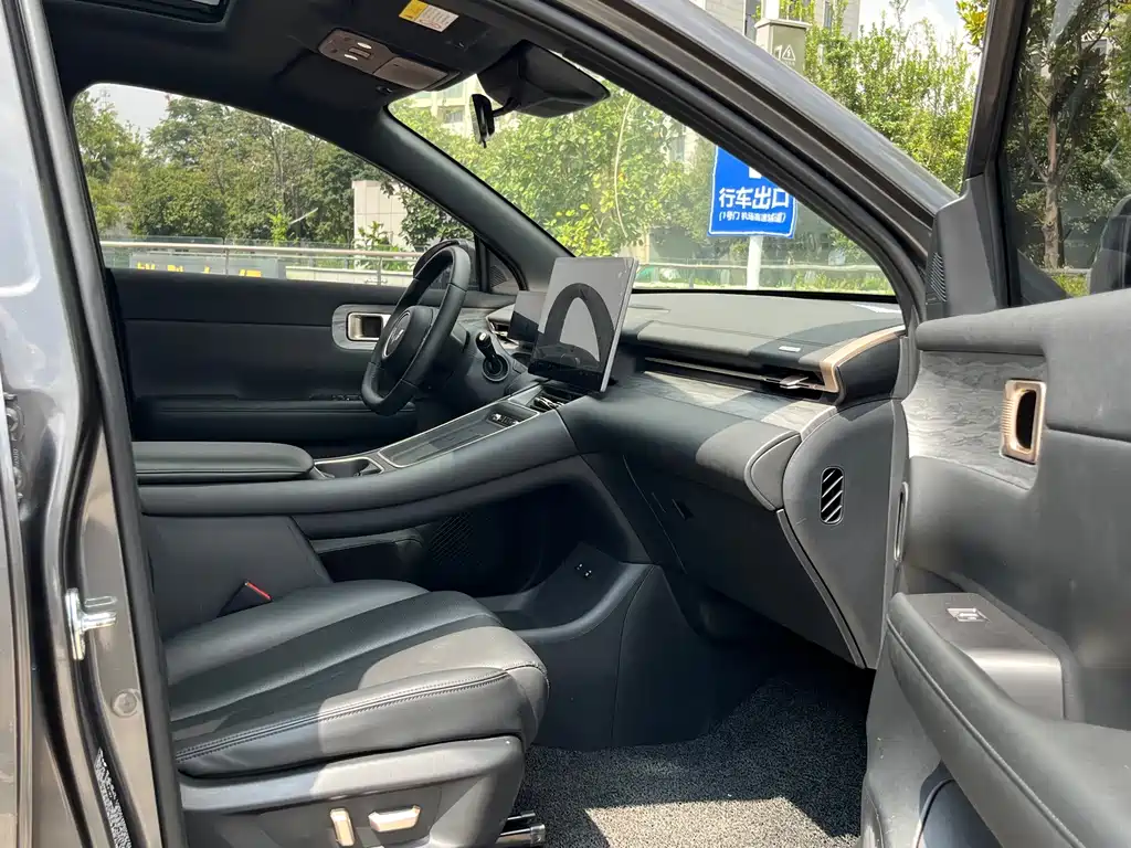 Wuling Starlight S 2024 — фото 19