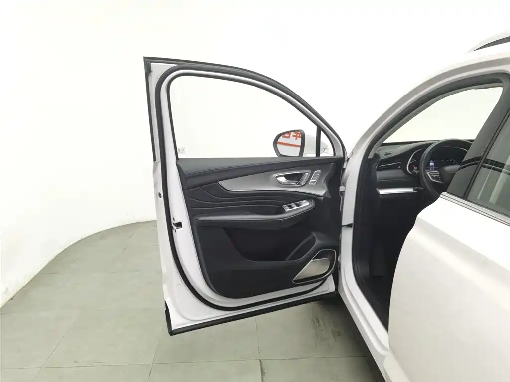 Roewe RX5 MAX 2020 — фото 8
