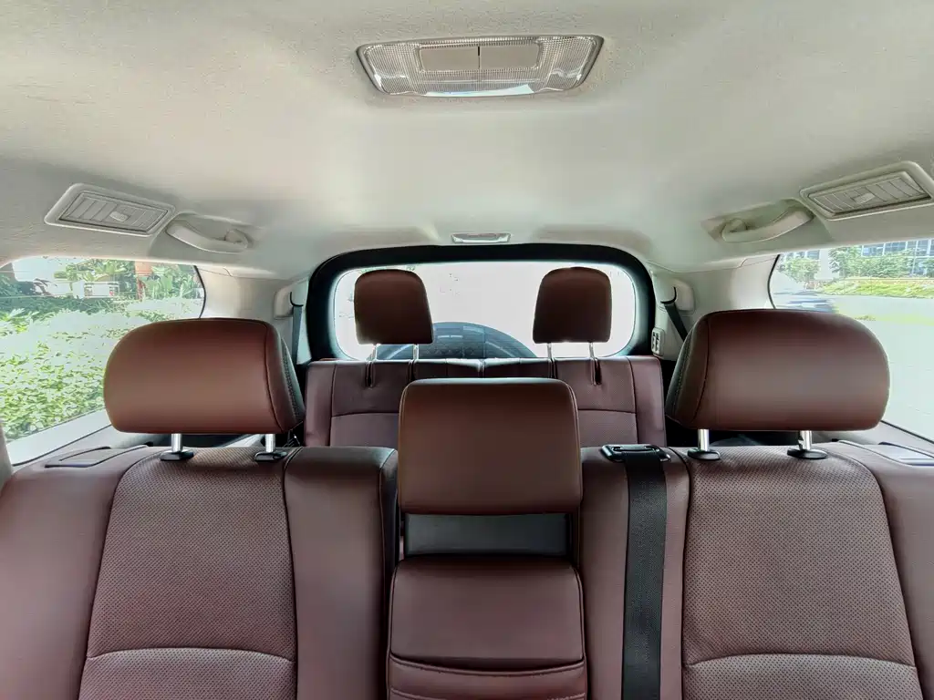 Toyota Prado 2019 — фото 13